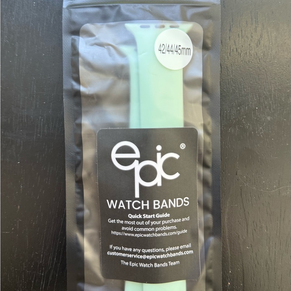 ⌚️ NWT! ⌚️ Mint Green Apple Watch Band